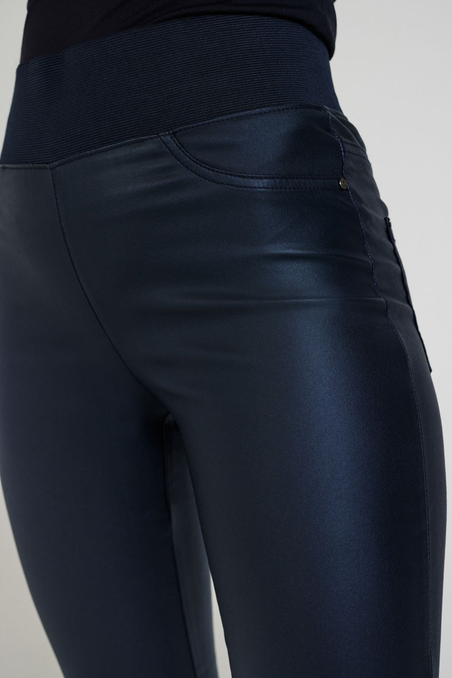 FQSHANTAL - COOPER - HOSE MIT STRETCH - SCHWARZ