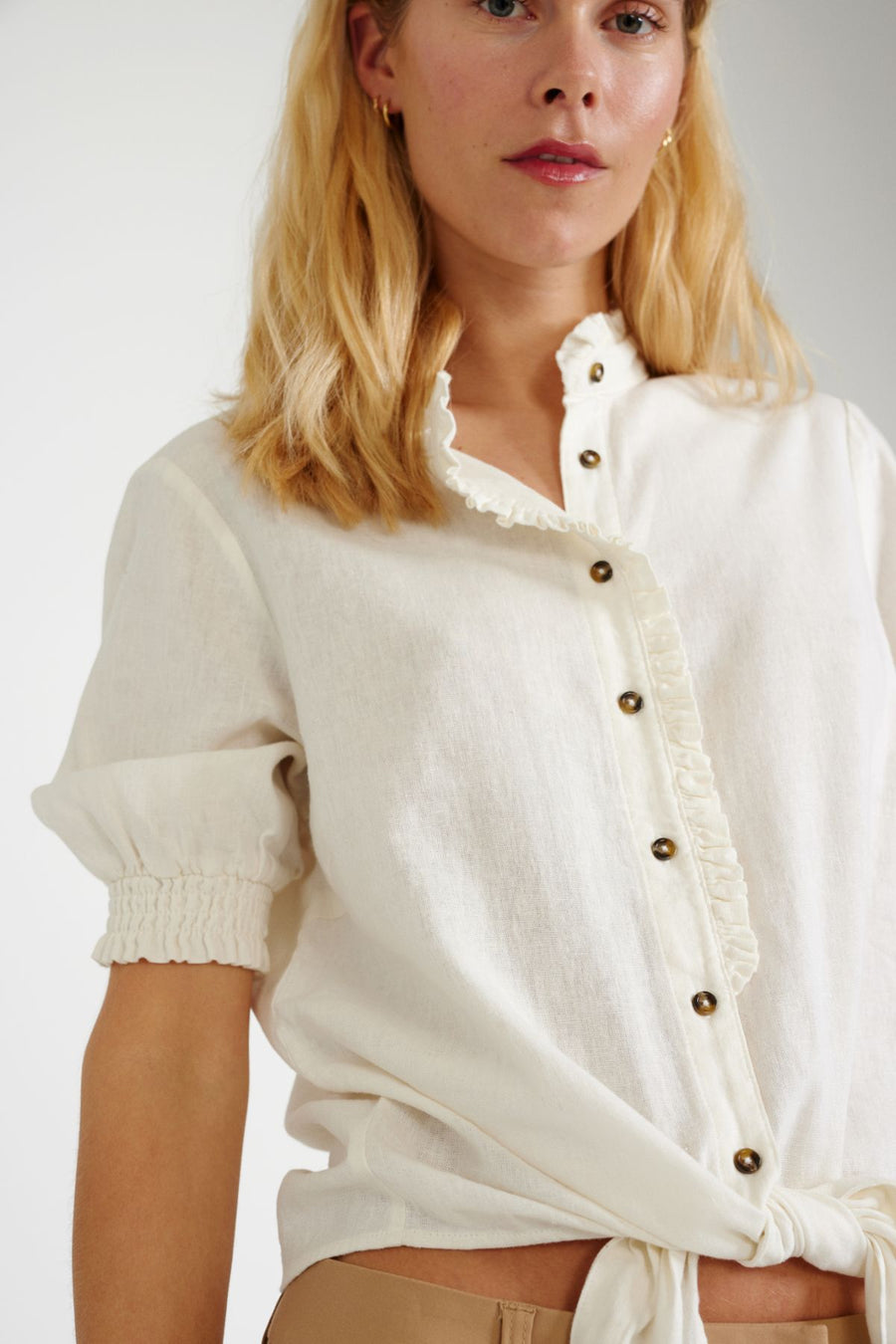 FQLAVA - BLUSE MIT LEINEN - WEISS