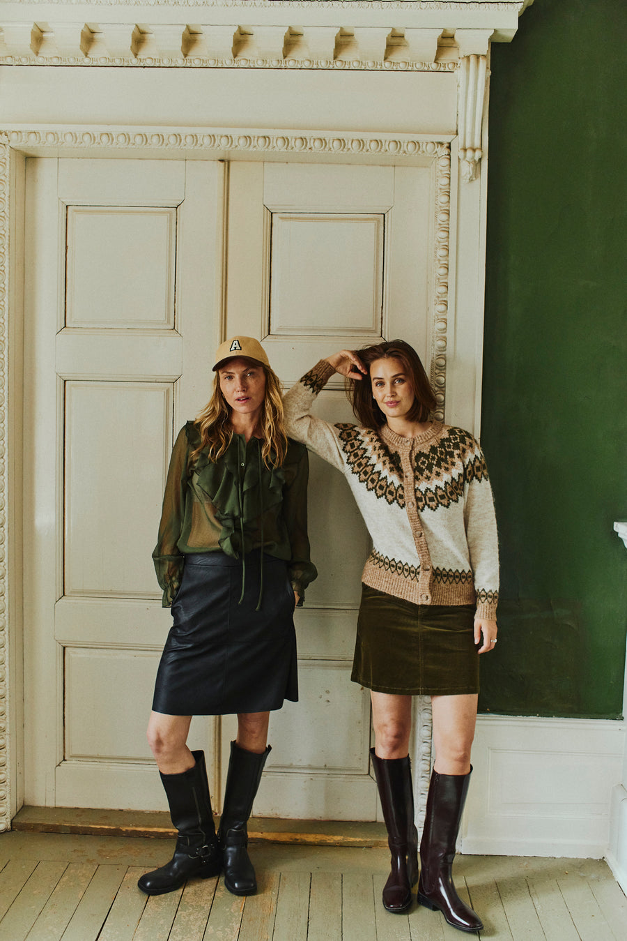 FQNOVALA - CARDIGAN - GRÜN UND BEIGE