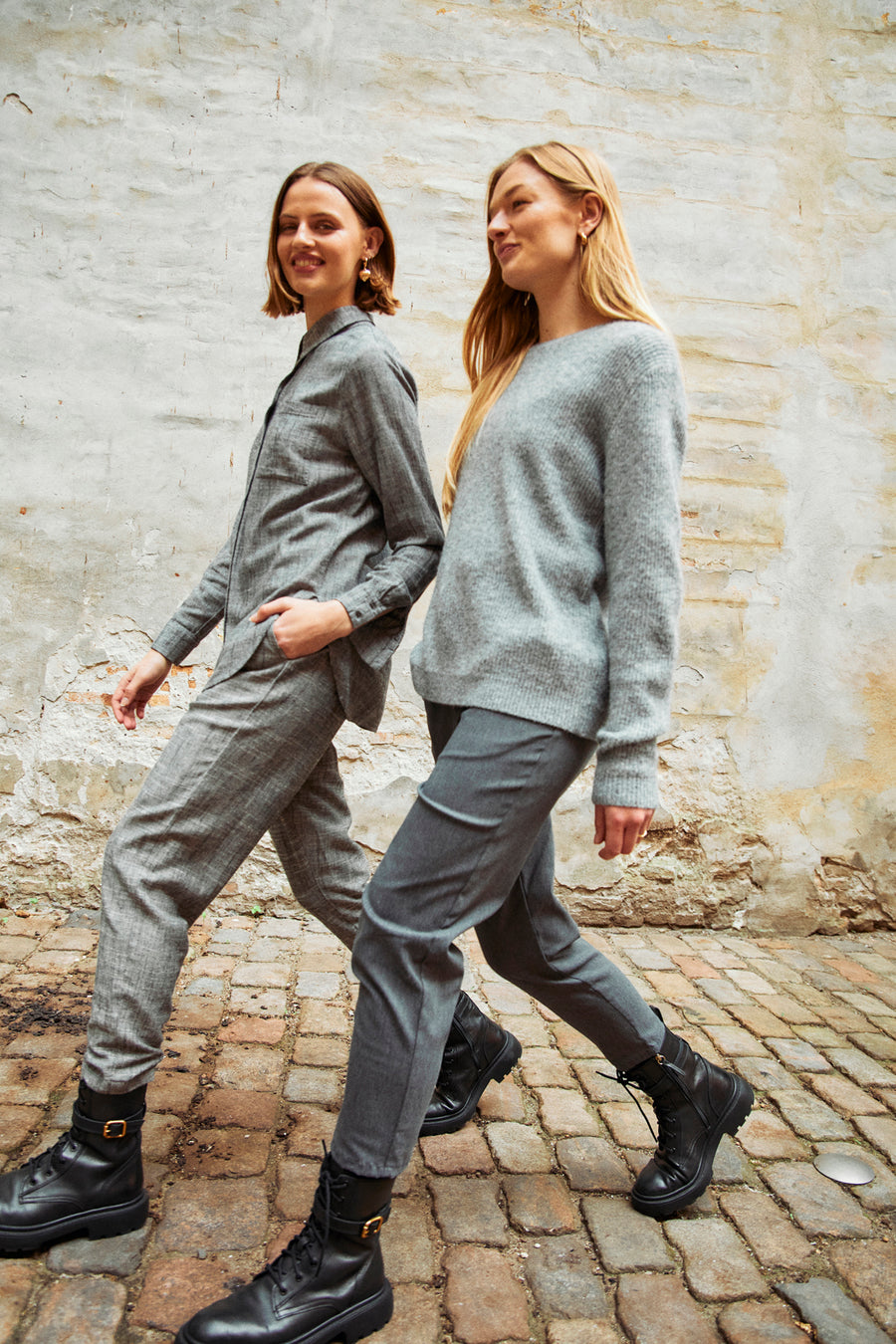 FQCAST HOSE - GRAU UND WEISS