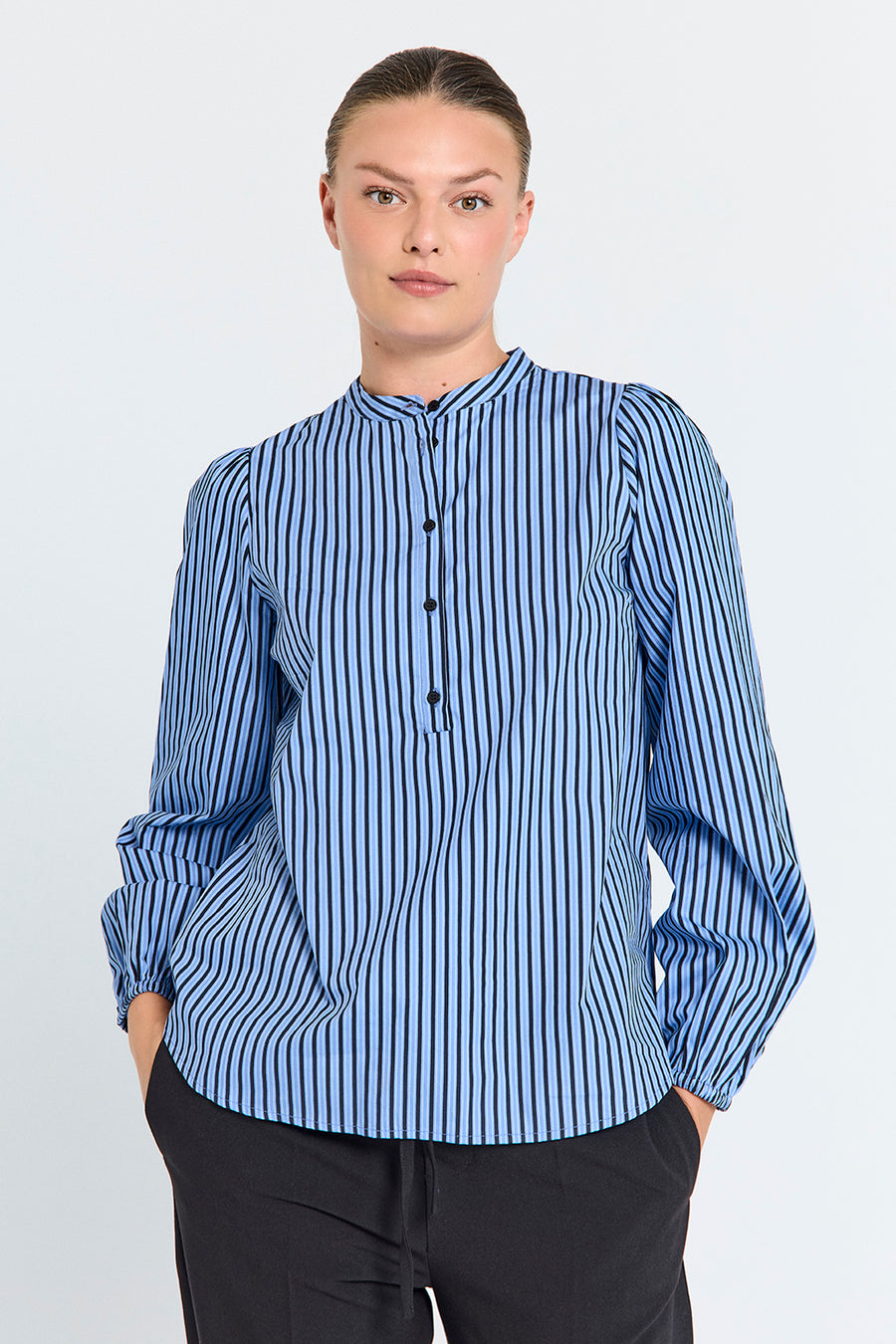 FQJOLIE – BLUSE - BLAU
