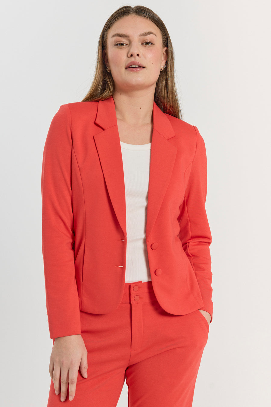 FQNANNI – FIGURBETONTER BLAZER - ROT