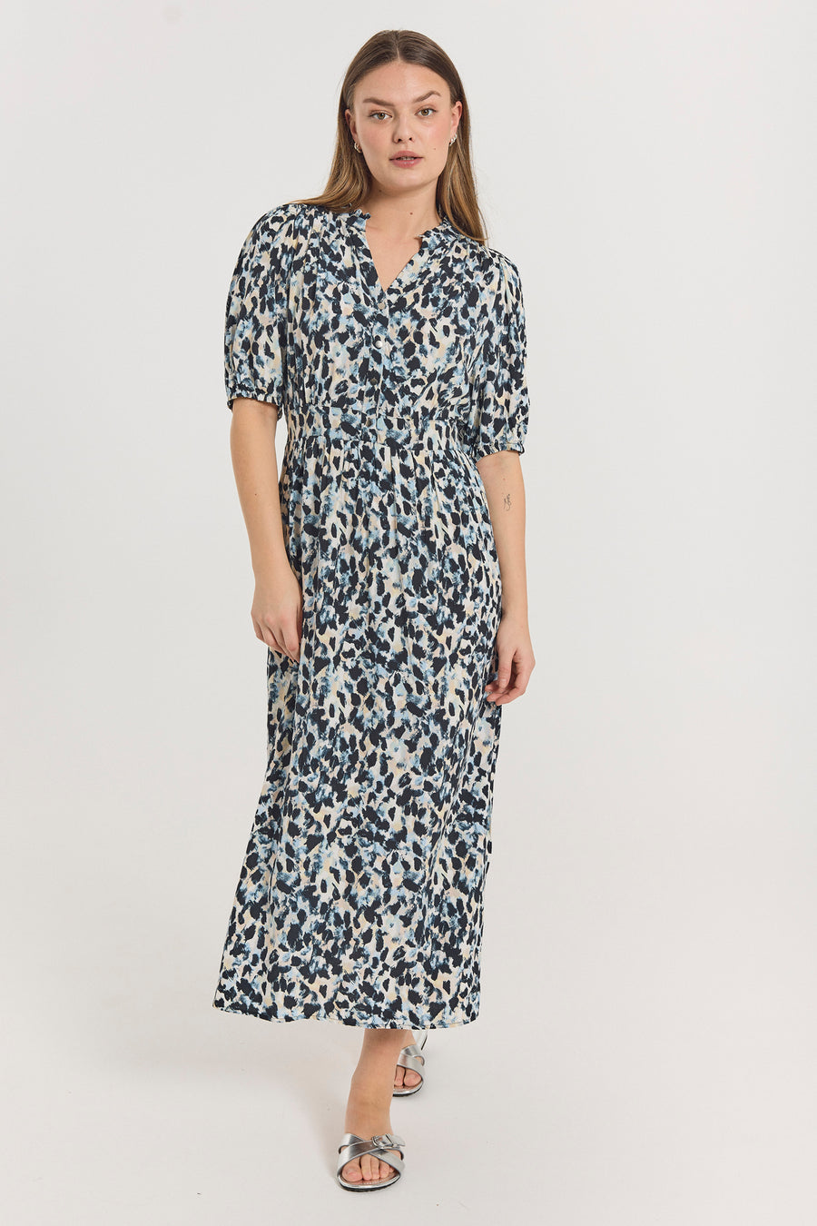 FQADNEY – KLEID MIT PRINT - BLAU