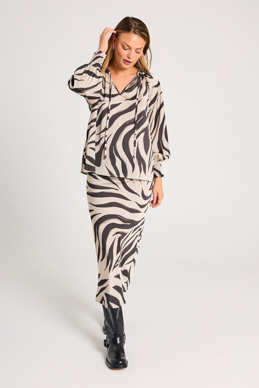 FQBLOSA - BLUSE - GRAU UND SCHWARZ