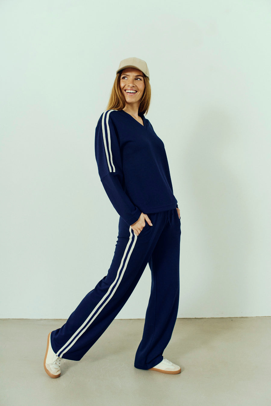 FQLUCINDA - PULLOVER - BLAU