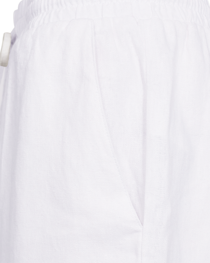 FQLAVA - LEINENSHORTS - WEISS