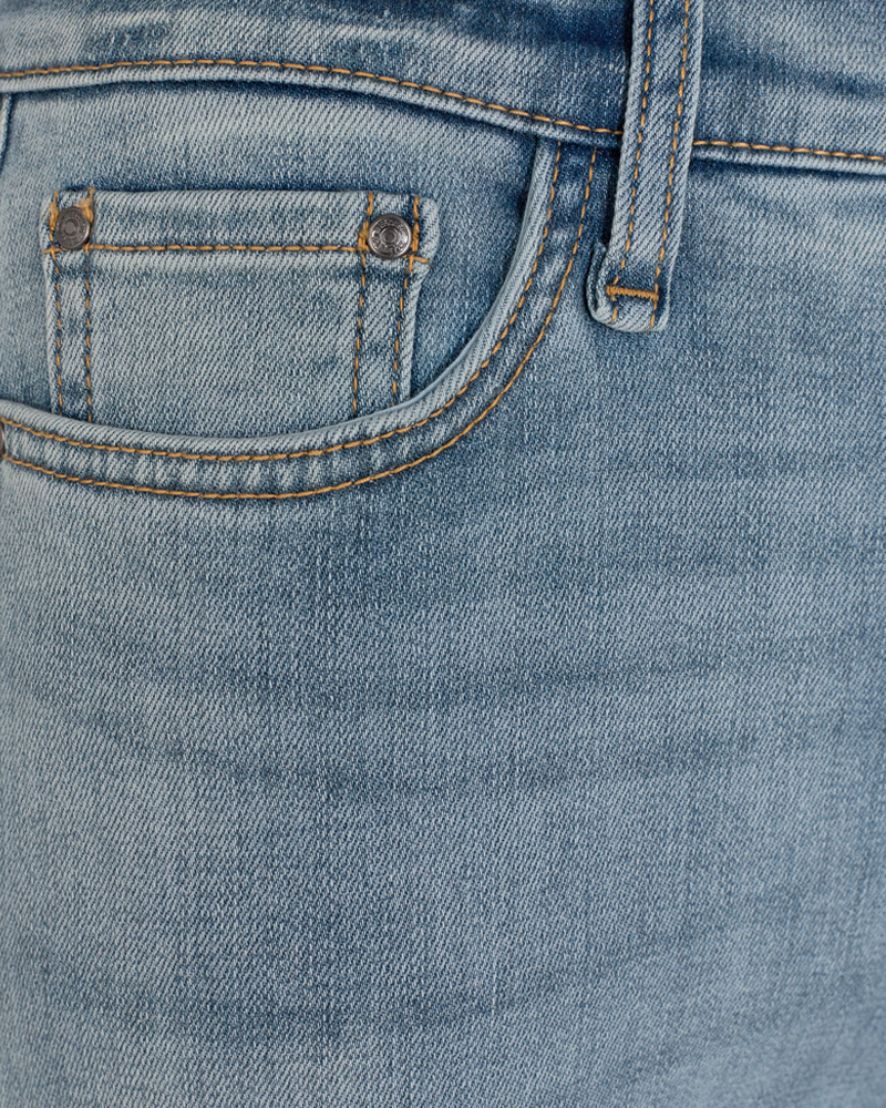 FQHARLOW - ENG GESCHNITTENE JEANS - BLAU