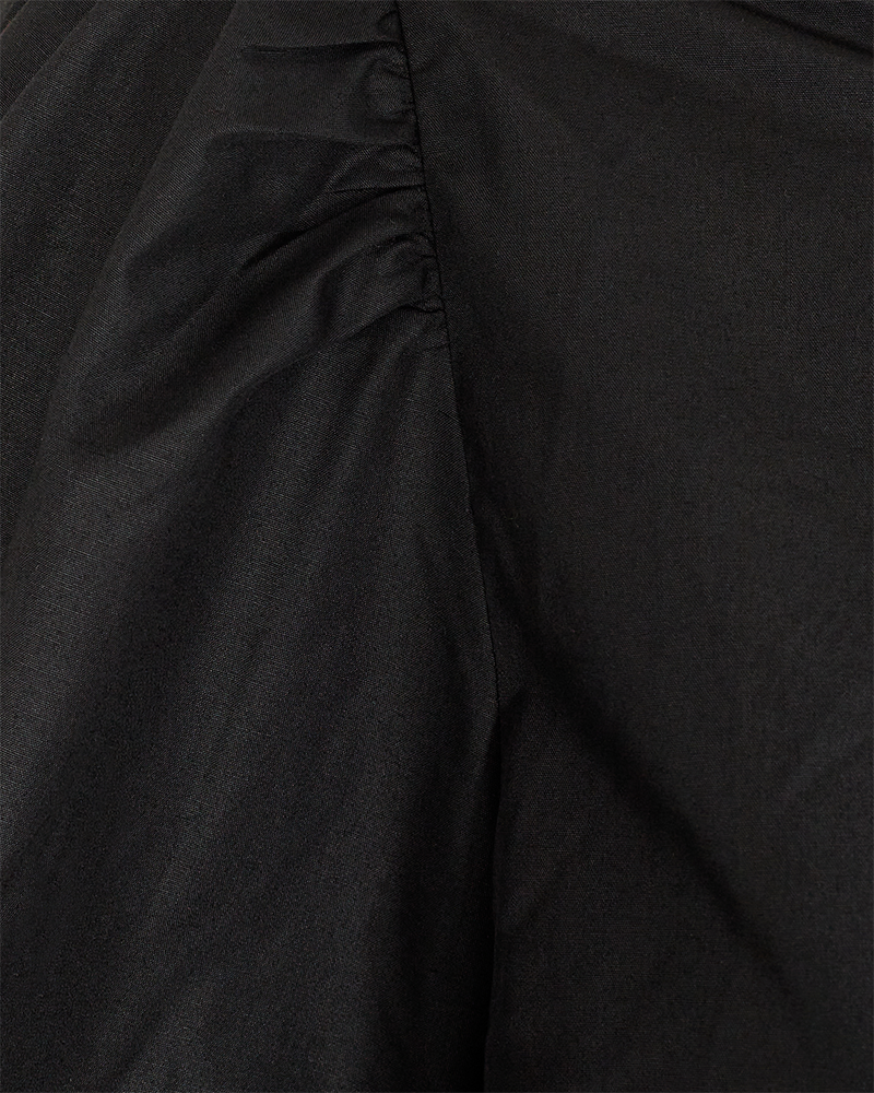 FQBAMELA - KLEID MIT BALLONÄRMELN - SCHWARZ