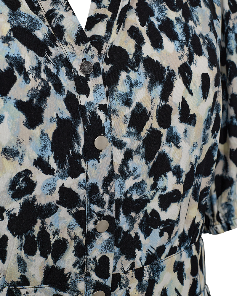 FQADNEY – KLEID MIT PRINT - BLAU
